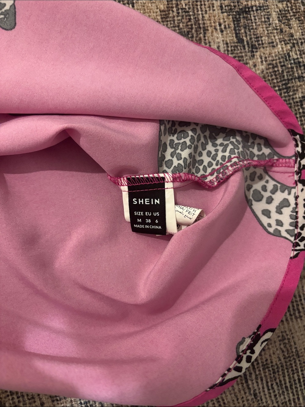 SHEIN Pink Leopard Trim Midi Dress - Picture 2 of 3